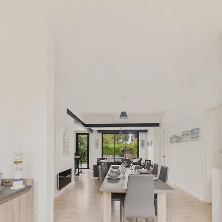 Holiday home A 150m De La Maison Avec Jardin Pour 9 *